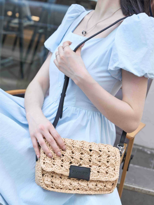 Matara Raffia Shoulder Bag - Image 6