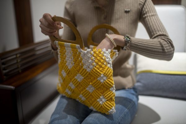 Wooden Handbag - Image 8